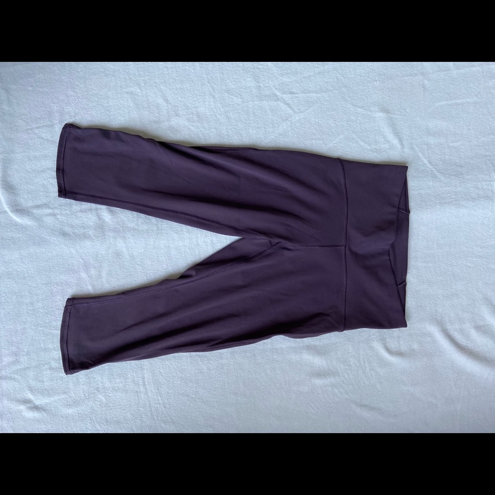 Lululemon cropped leggings